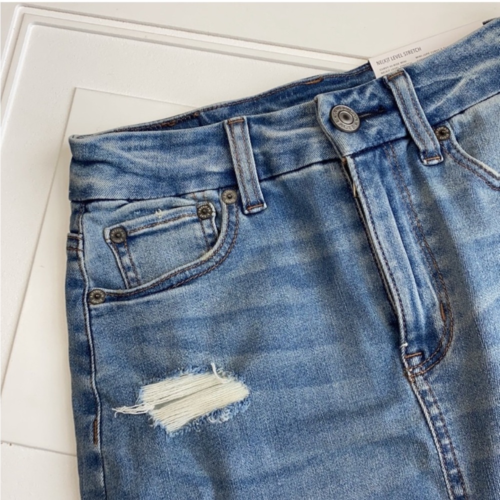NWT American Eagle Curvy High Rise Mini Denim Skirt Size 00 - Picture 4 of 7